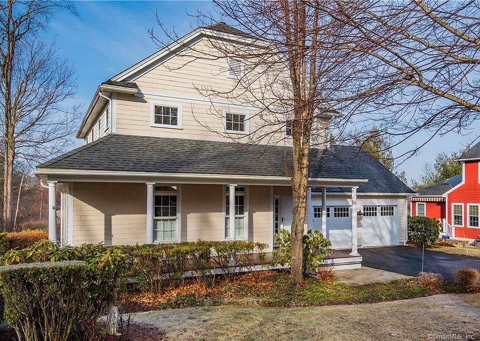 1st image of 305 Hemlock Lane #305