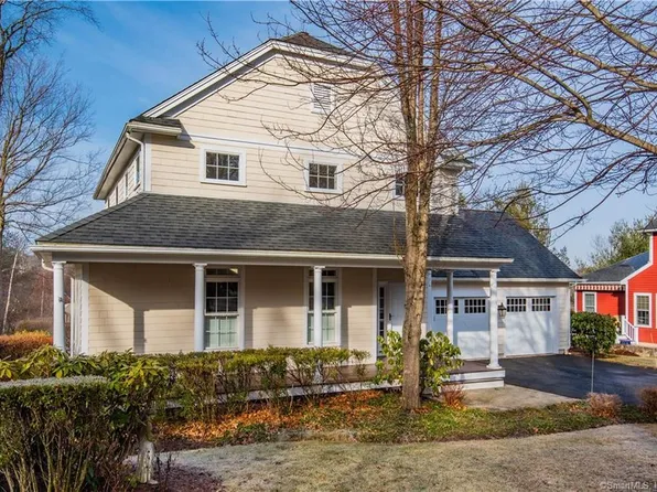 305 Hemlock Lane #305, Middlebury, CT 06762