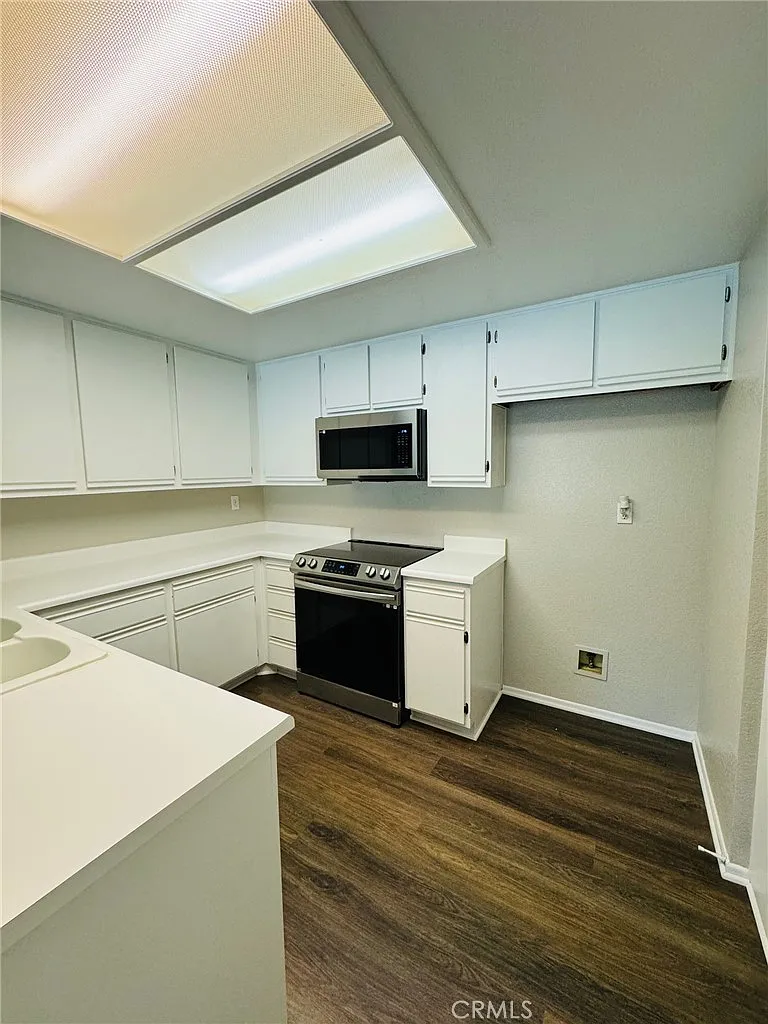 1 bed, 531 sqft, $2,500 — Photo 2