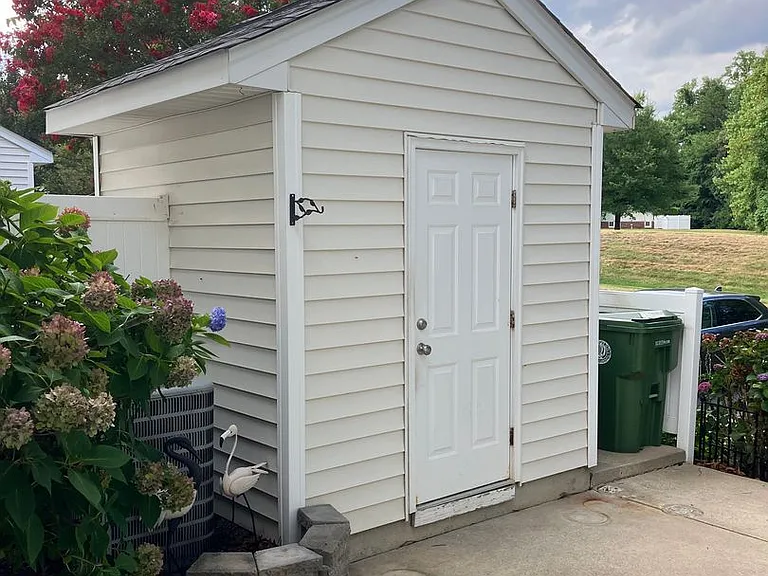 17730 Delmas Dr — Photo 21