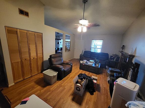 5th image of 1165 Rivercrest Dr