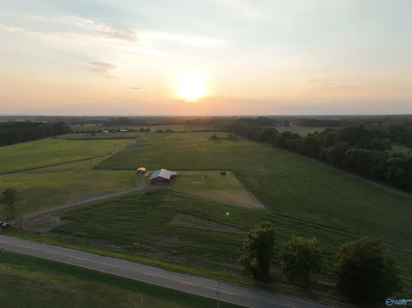 5689 Highway 101, Town Creek, AL 35672