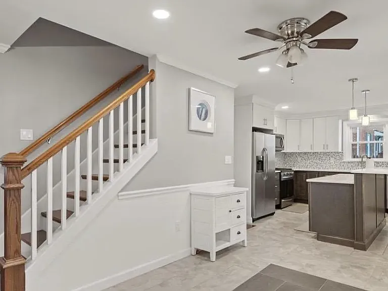 923 Rohrerstown Rd — Photo 3