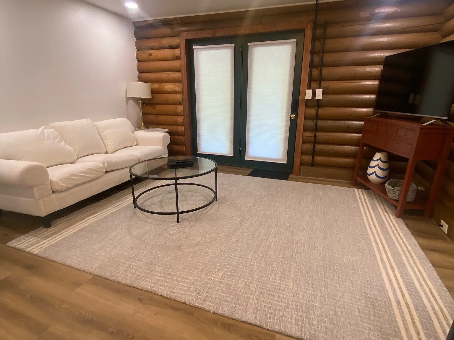 2 bed, $1,650 — Photo 2