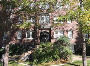 400 W 27th St APT 11, Cheyenne, WY 82001