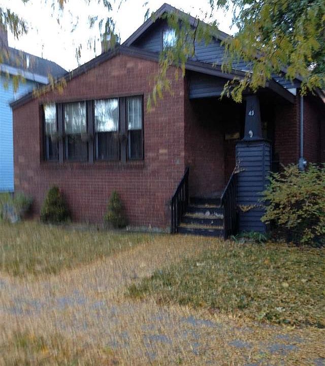 1st image of 43 Woodrow Ct