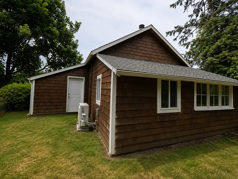 26403 Park Ave — Photo 13