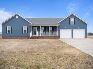 1018 Riley Dr, Elizabeth City, NC 27909