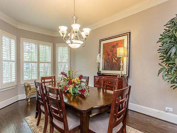 5th image of 807 Arden Oaks Dr