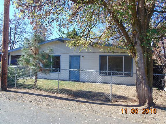 2nd image of 19 Jeanette Ave APT B