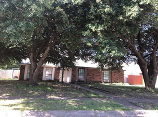 445 Kenya St, Cedar Hill, TX 75104