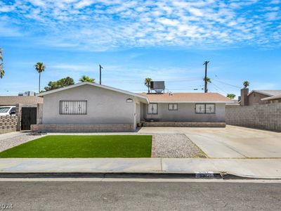 5917 Apple Valley Ln, Las Vegas, NV, 89108