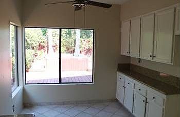 4th image of 2361 Chatswood Dr