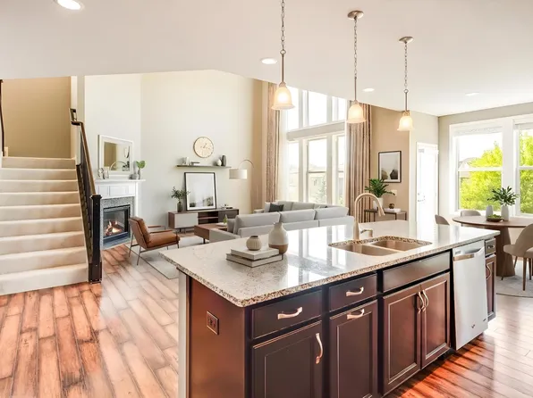 10321 Louisiana Ave N, Brooklyn Park, MN 55445