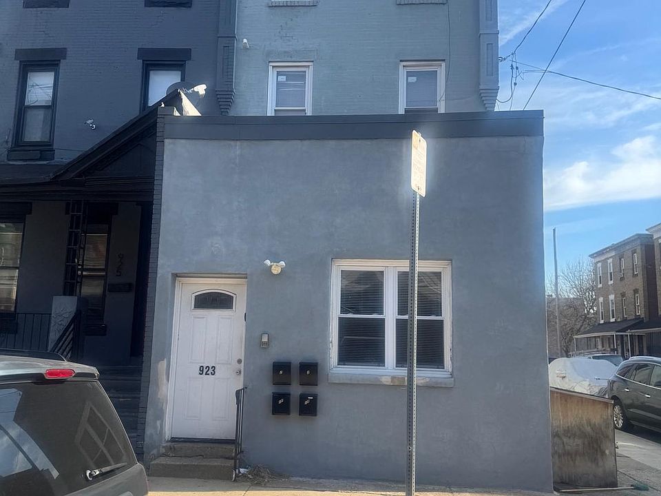 1st image of 923 N 42nd St