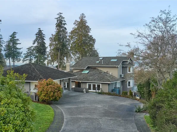 2110 Whalen Drive, Point Roberts, WA 98281