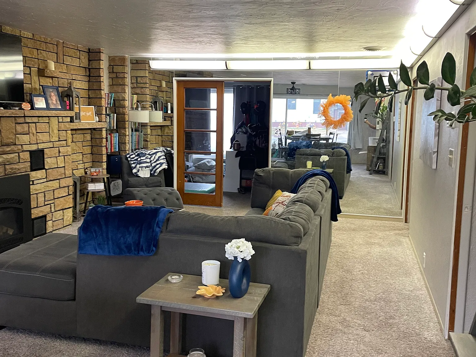 2 bed, $1,800 — Photo 2