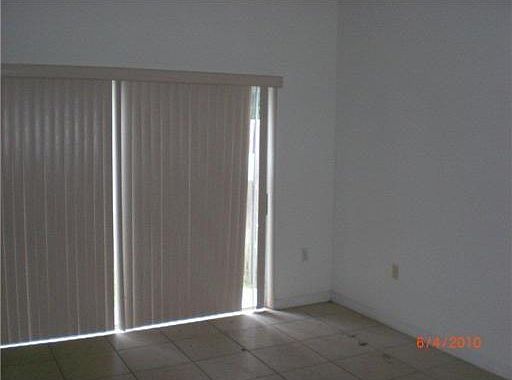 4th image of 1530 SE 31st Ct #1530