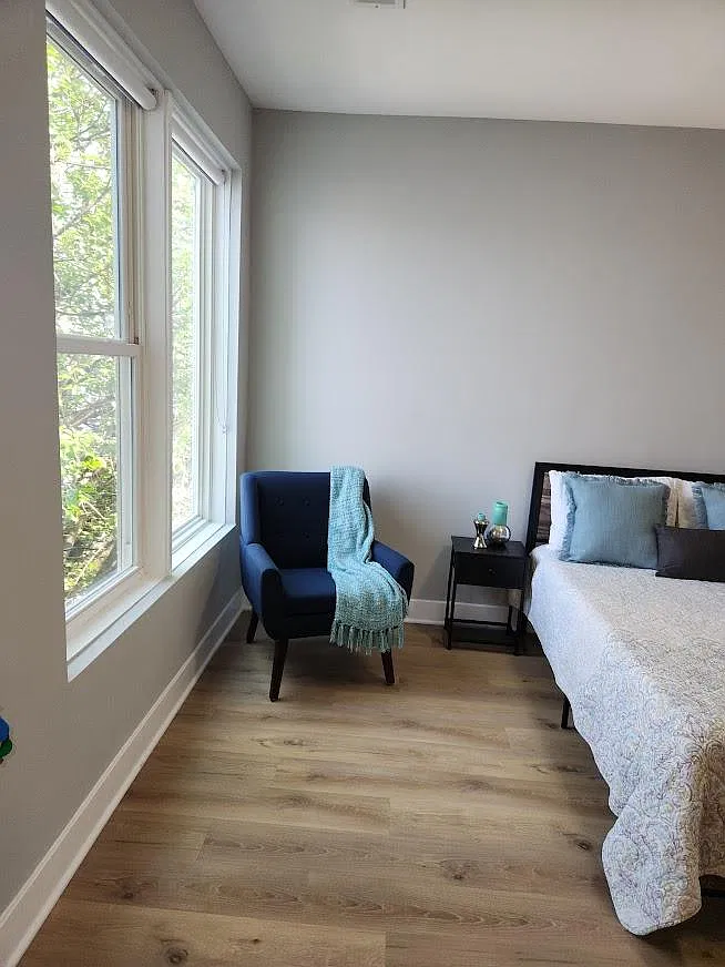 1 bed, $1,200 — Photo 4