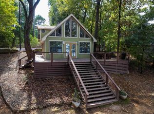 104 E Barker Creek Dr, Scroggins, TX 75480