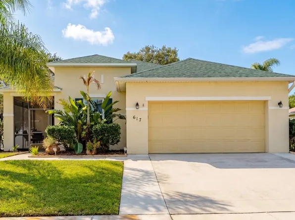 617 Carriage Lake Way, Vero Beach, FL 32968