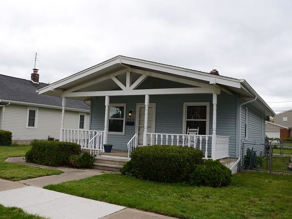 1st image of 206 Melville St