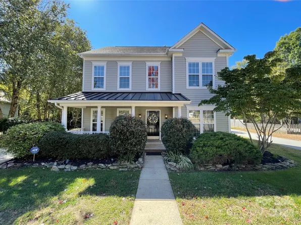 2596 Sunberry Ln NW, Concord, NC 28027