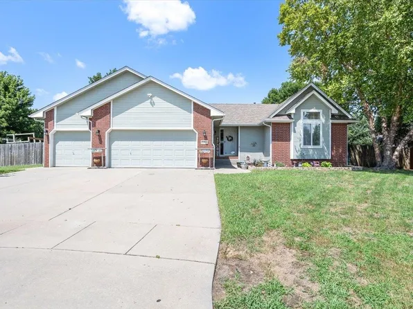 2351 N Regency Lakes Ct, Wichita, KS 67226