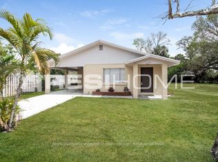 2255 Pelham St NE, Palm Bay, FL 32905