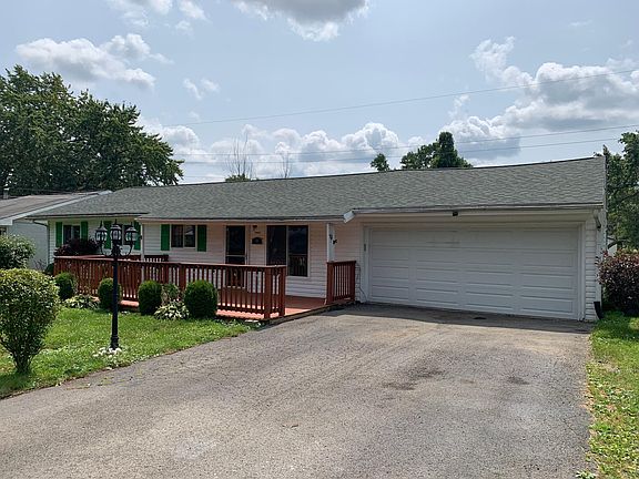 2nd image of 74 Robinhood Dr