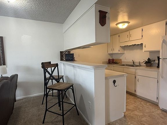 5th image of 1522 Trent Ct APT 15