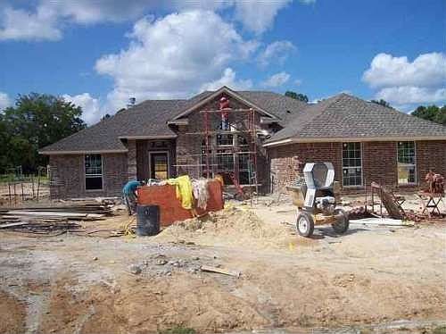 1st image of 125 Sweetheart Ln