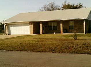 908 N Rangeline St, Tecumseh, OK 74873