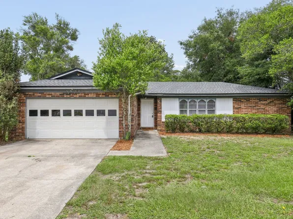 3920 University Club Blvd, Jacksonville, FL 32277