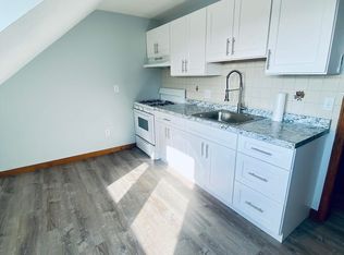263 Bourne Ave APT 3, Rumford, RI 02916
