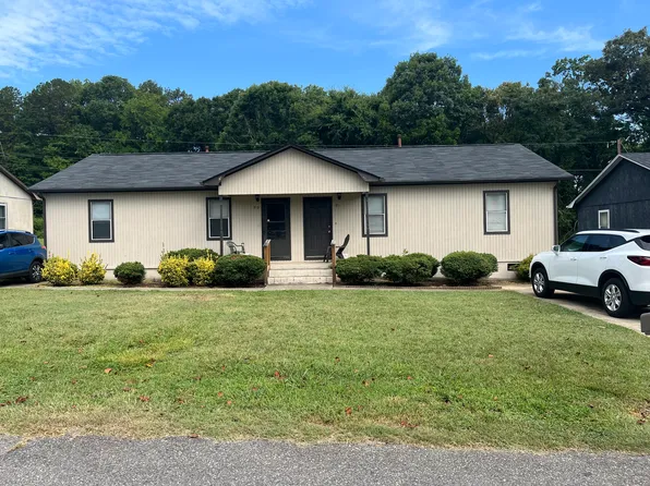 89 Vine St, Belmont, NC 28012