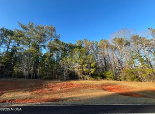 100 Gardens Dr, Forsyth, GA 31029