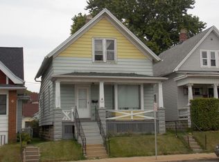 922 S 35th St, Milwaukee, WI 53215