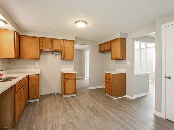 5th image of 10340 E Woodhaven Cir