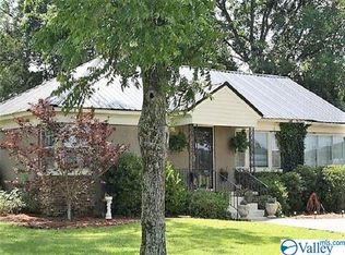 1216 Lonesome Bend Rd, Glencoe, AL 35905