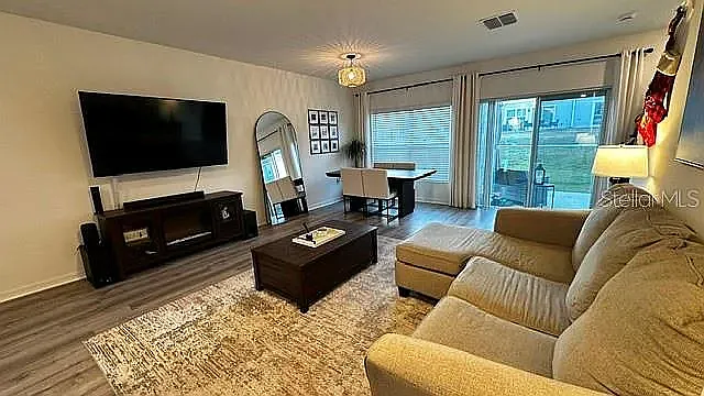 710 Stoney Point Cir — Photo 6