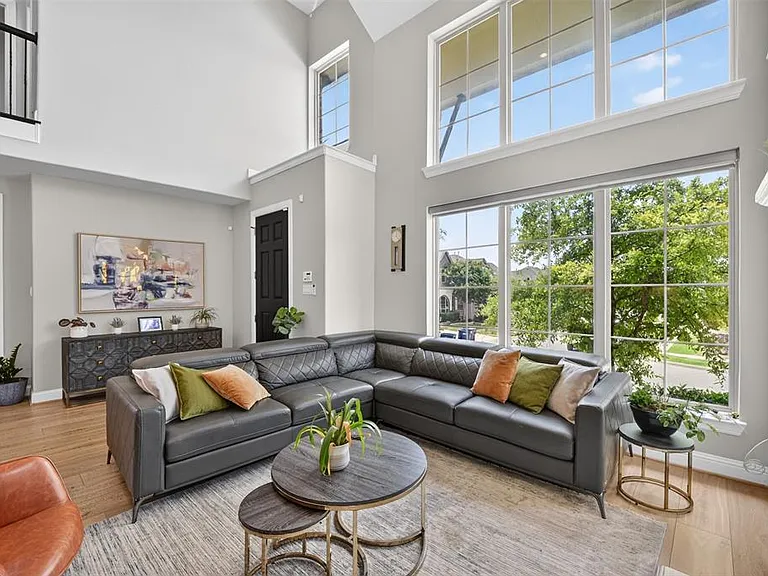 8700 Fairway Ln — Photo 8