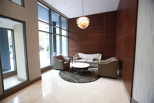 Rented by BLU Real Estate | media 35