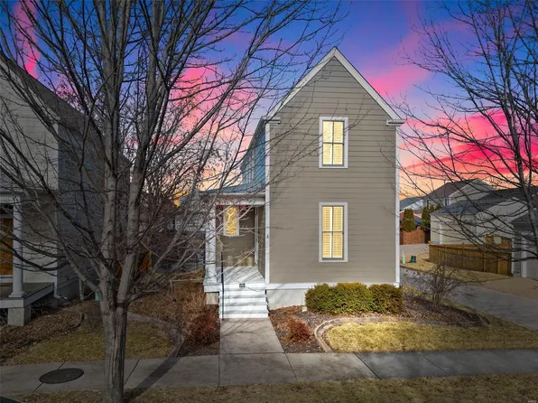 3320 N Mester St, Saint Charles, MO 63301