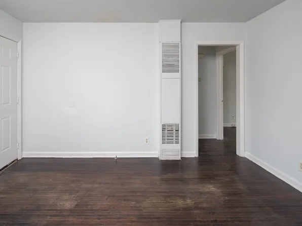3113 Girard Ct APT 4, Charlotte, NC 28212
