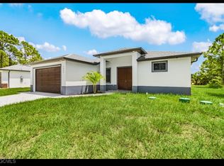4802 Nora Ave N, Lehigh Acres, FL 33971