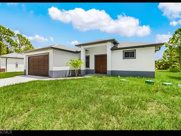 4800 Nora Ave N, Lehigh Acres, FL 33971