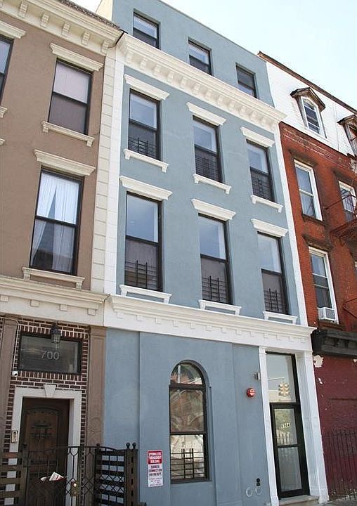 1st image of 698 Dekalb Ave