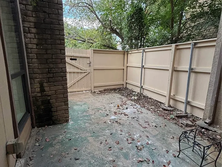 5614 Harvest Hill Rd — Photo 5
