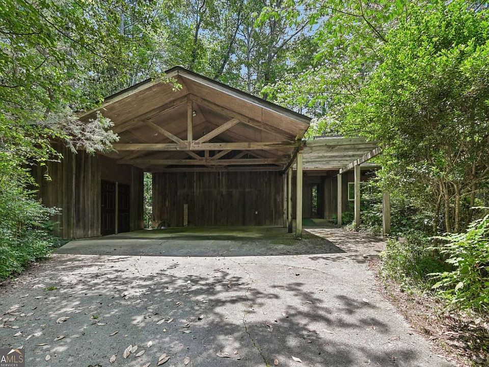 1st image of 3086 Cascade Rd SW